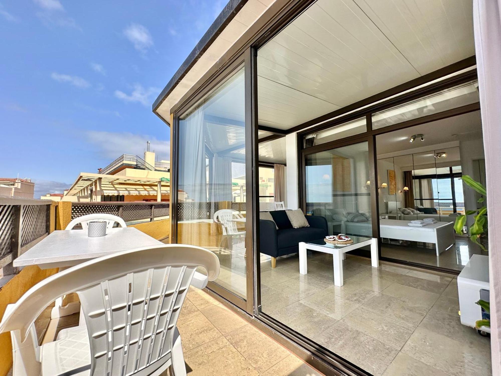 First Line Attic - Adults Only - Leilighet Puerto de la Cruz  Eksteriør bilde